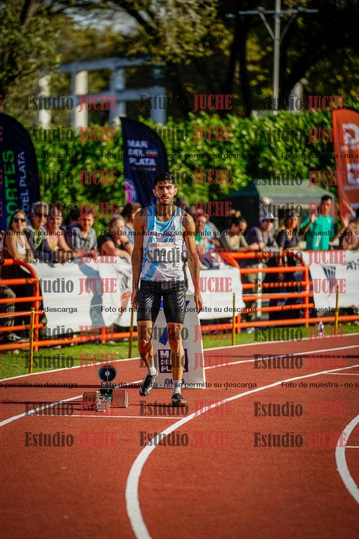 Fotos de los 400 m con vallas de varones