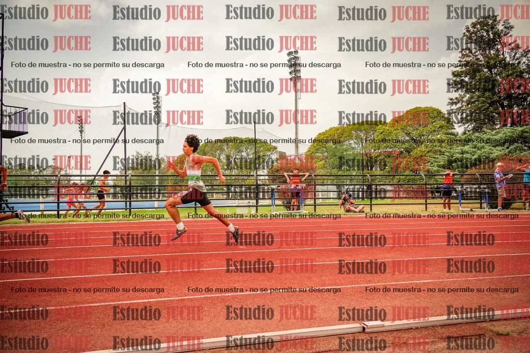 Fotos de los 200 m llanos de varones