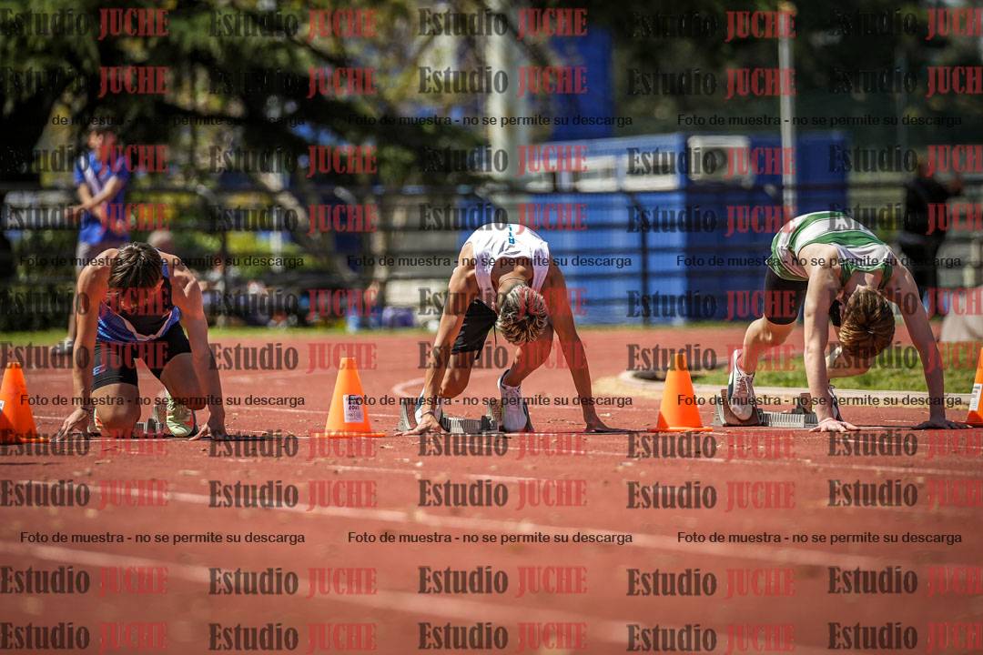 Fotos de los 80 m llanos de varones