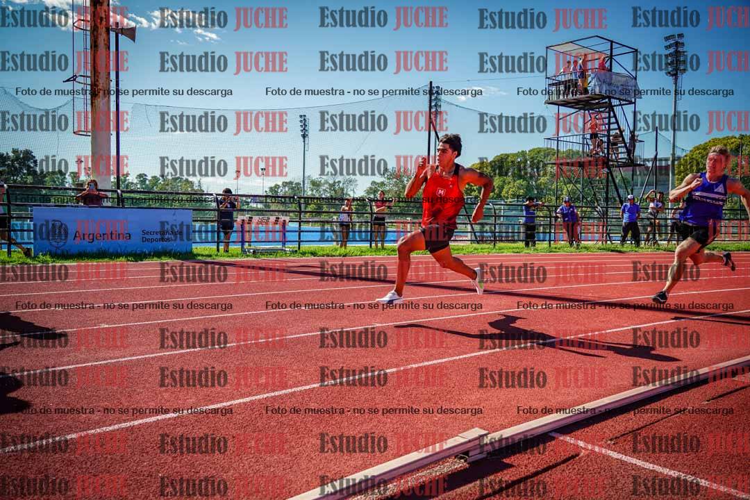 Fotos de los 200 m llanos de varones