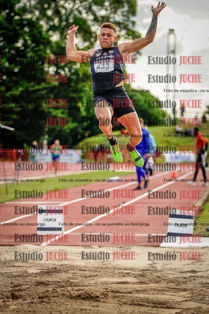 Fotos del salto en largo de varones - FINAL