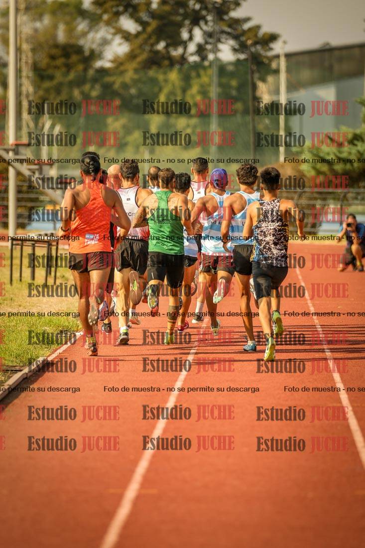 Fotos de los 1500 m llanos de varones