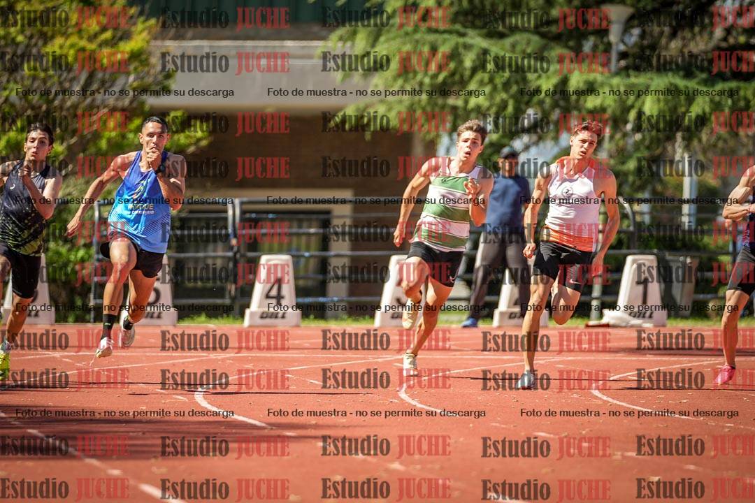 Fotos de los 200 m llanos de varones