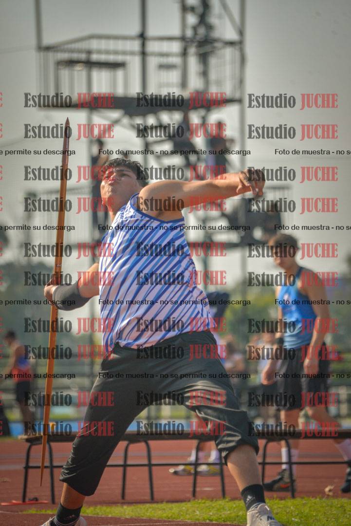 Fotos del lanzamiento de jabalina de varones