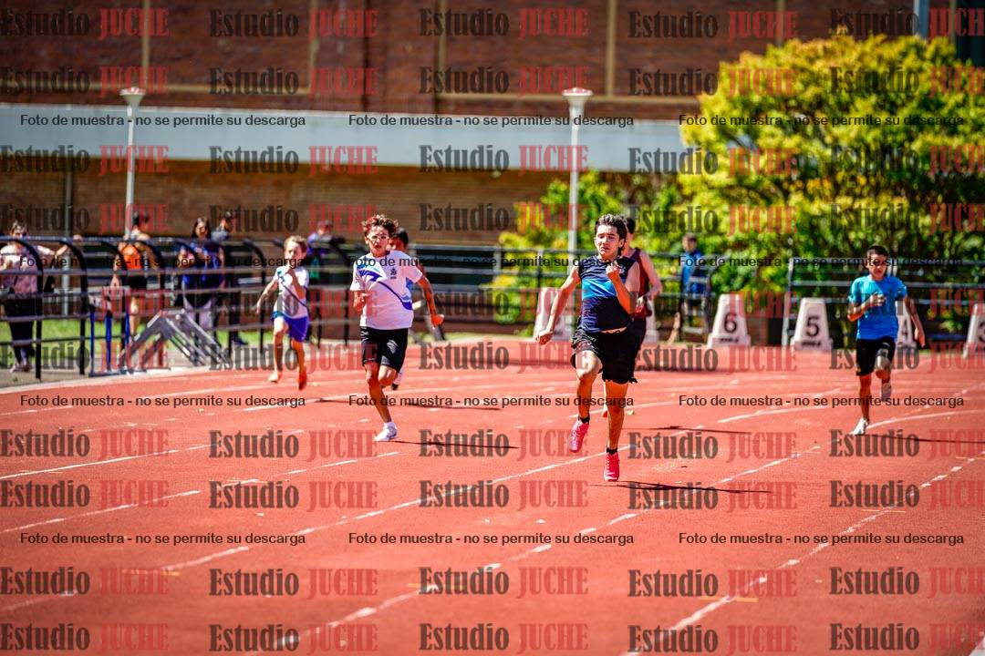 Fotos de los 150 m llanos de varones