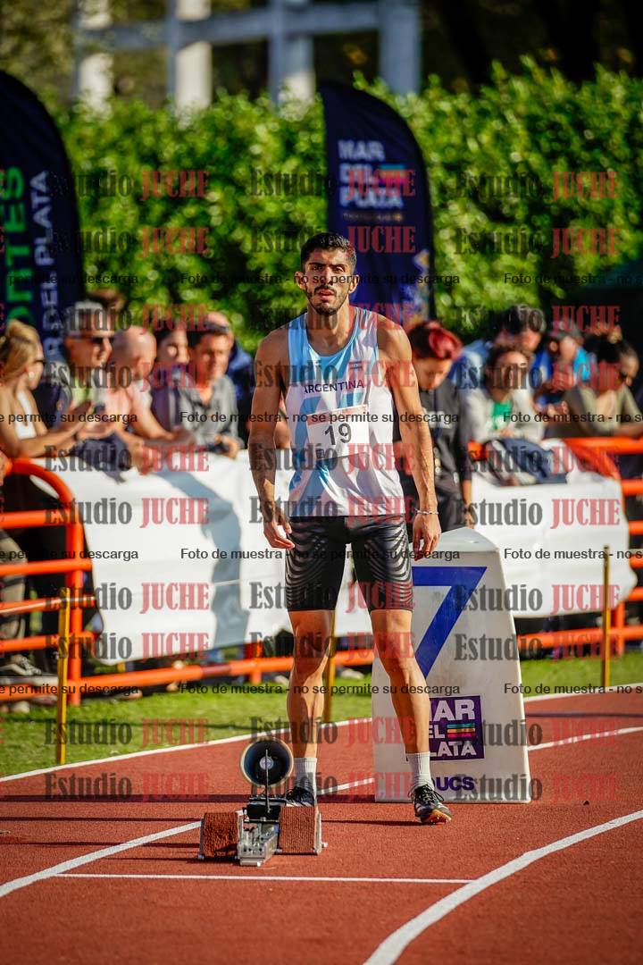 Fotos de los 400 m con vallas de varones