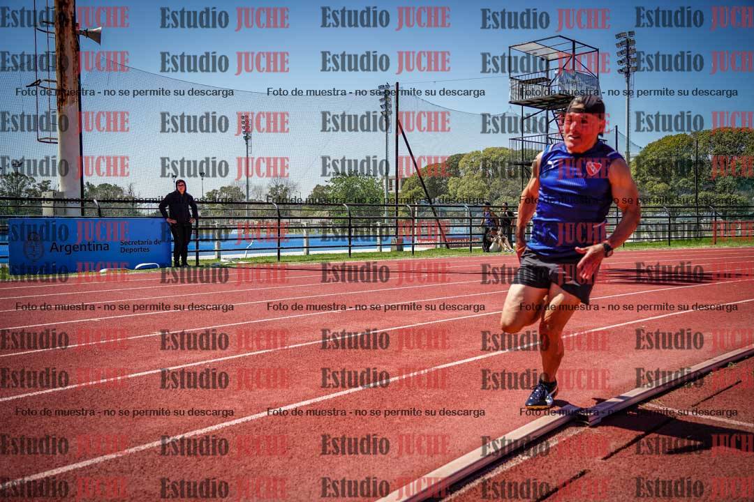 Fotos de los 200 m llanos de varones