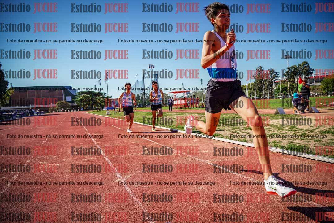 Fotos de los 600 m llanos de varones