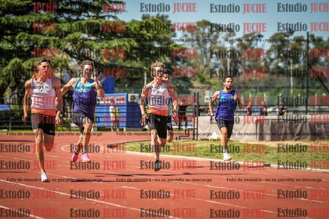 Fotos de los 200 m llanos de varones