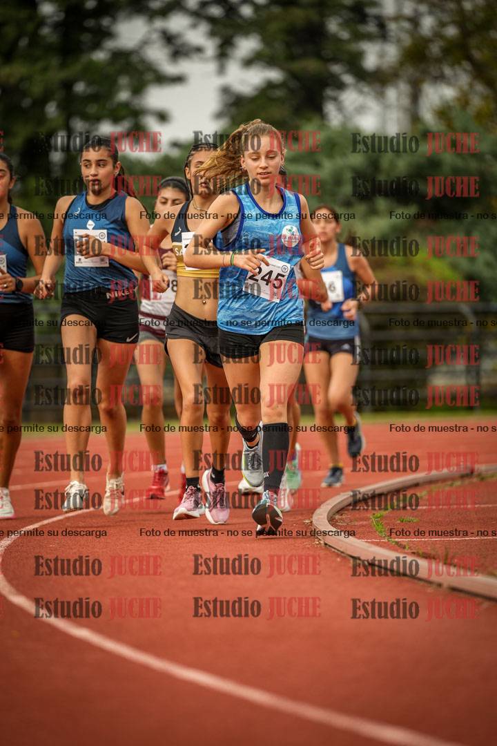 Fotos de los 5000 m llanos de mujeres