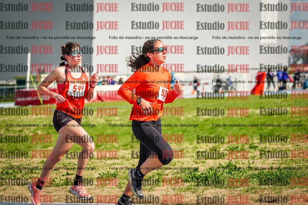 Fotos de los 5000 m llanos de mujeres