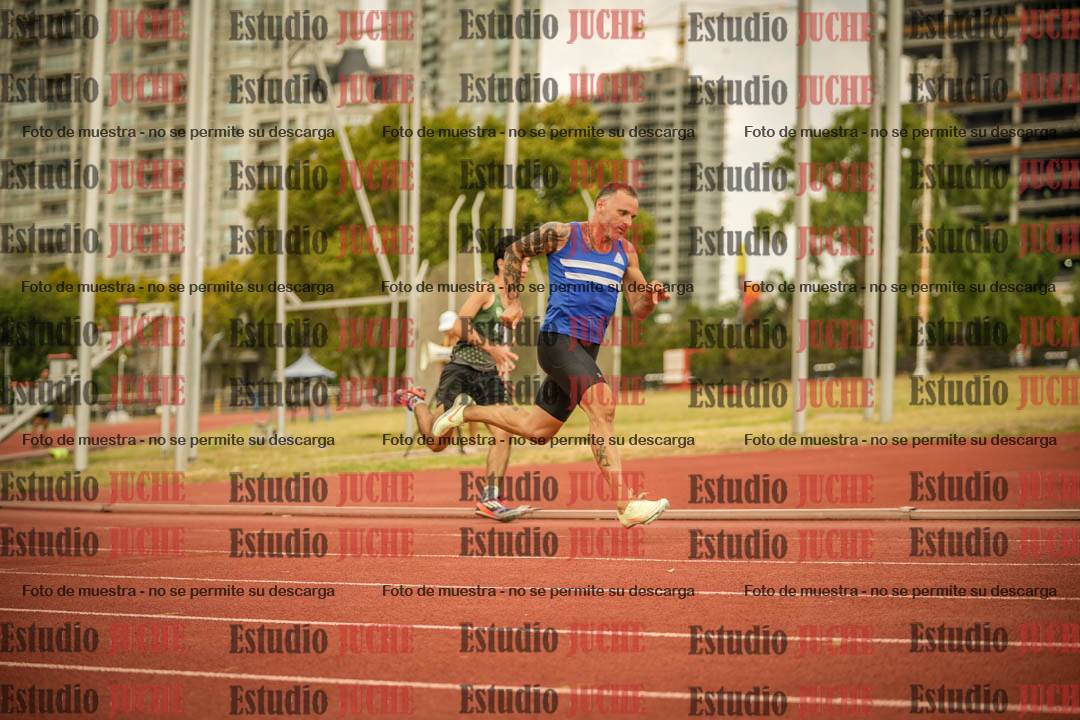 Fotos de los 200 m llanos de varones