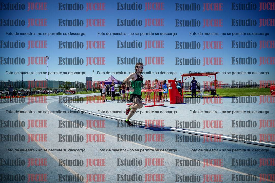 Fotos de los 800 m llanos de varones
