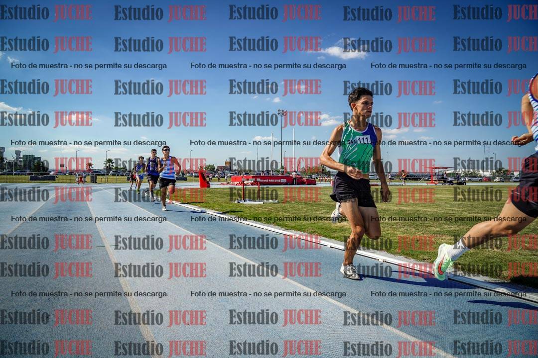 Fotos de los 600 m llanos de varones