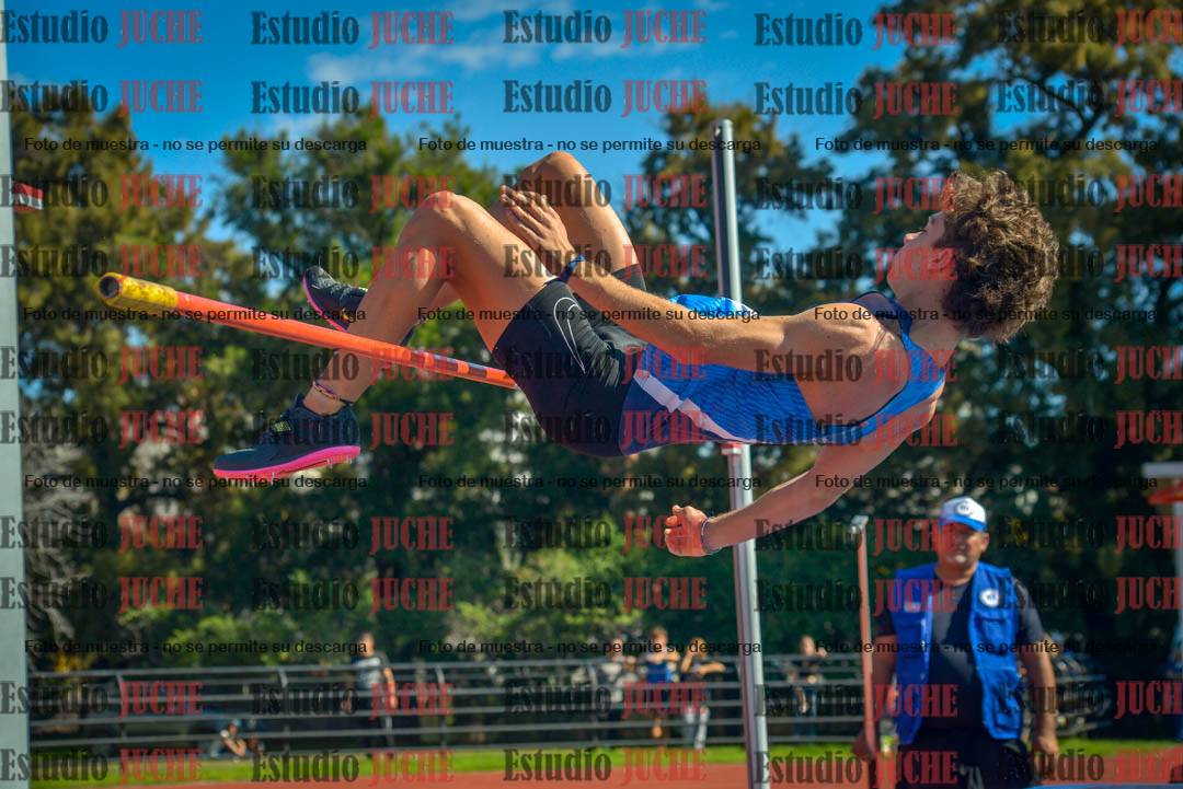 Fotos del salto en alto - grupo 2
