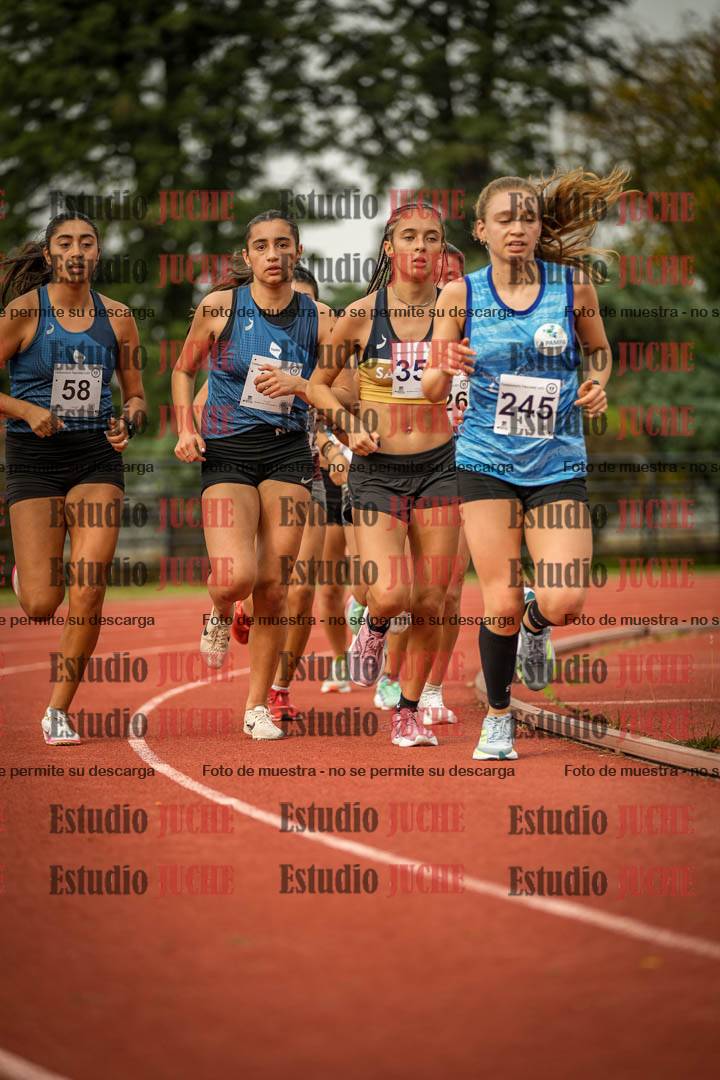 Fotos de los 5000 m llanos de mujeres