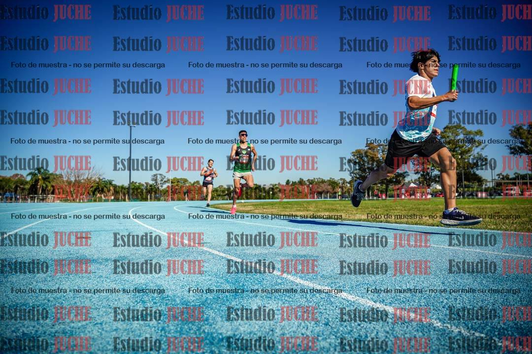 Fotos durante los relevos
