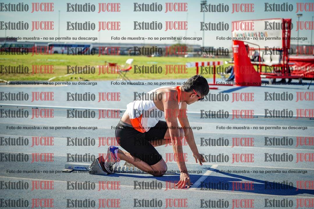 Fotos de los 400 m llanos de varones