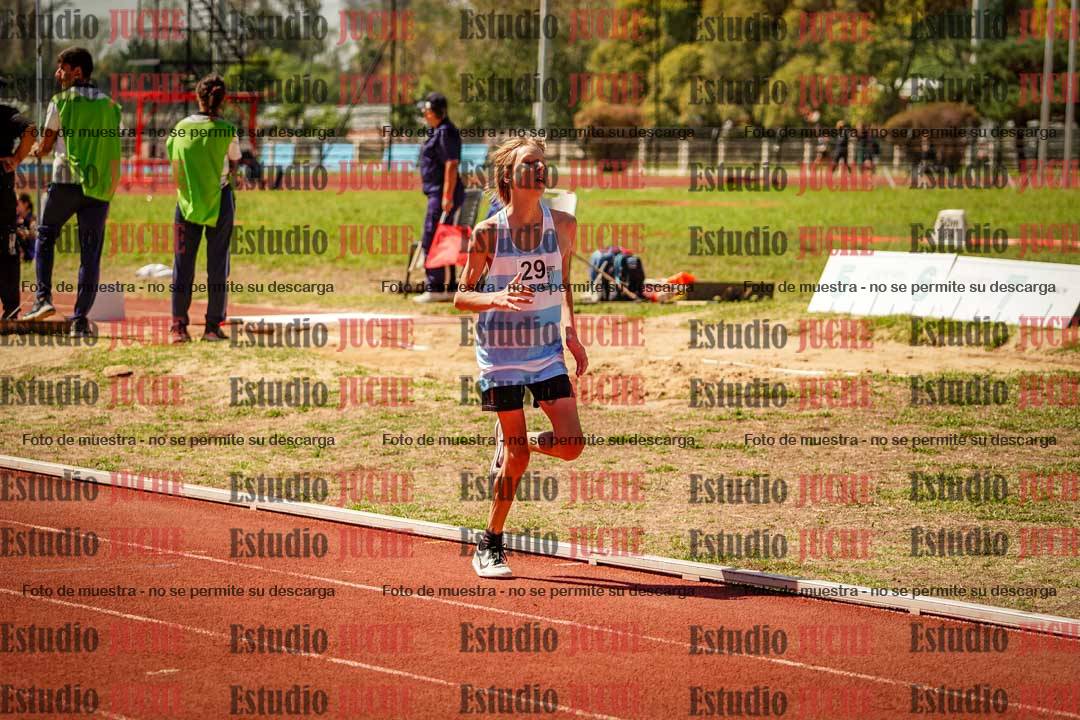 Fotos de los 600 m llanos de varones