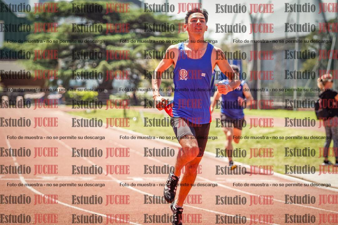 Fotos de los 200 m llanos de varones