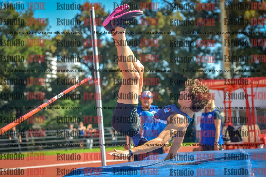 Fotos del salto en alto - grupo 2