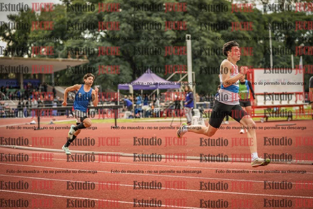 Fotos de los 400 m llanos de varones