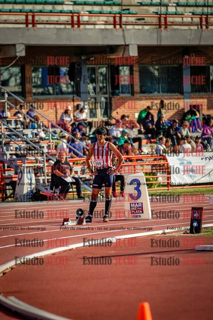 Fotos de los 400 m con vallas de varones