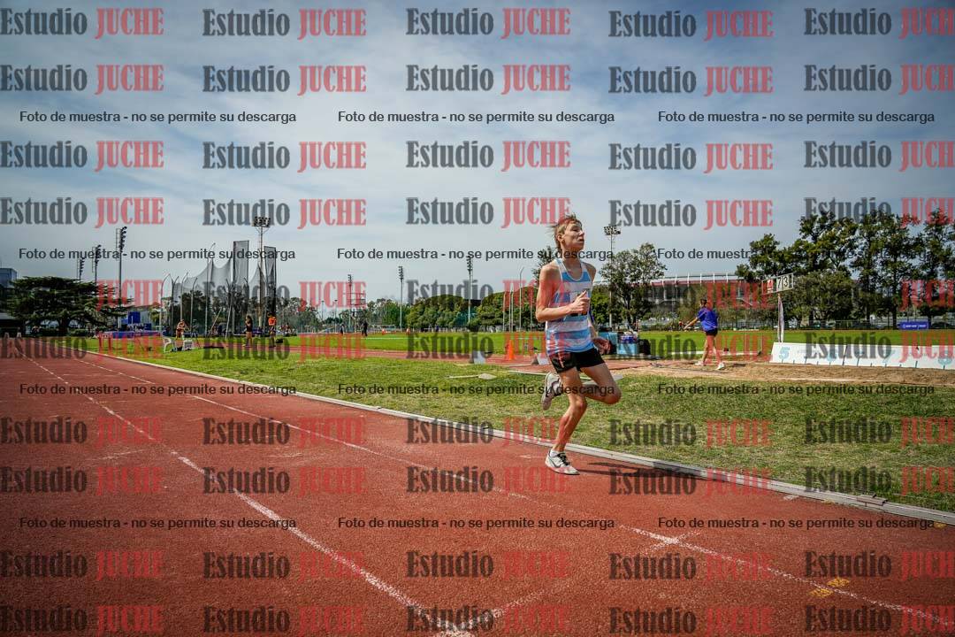 Fotos de los 600 m llanos de varones