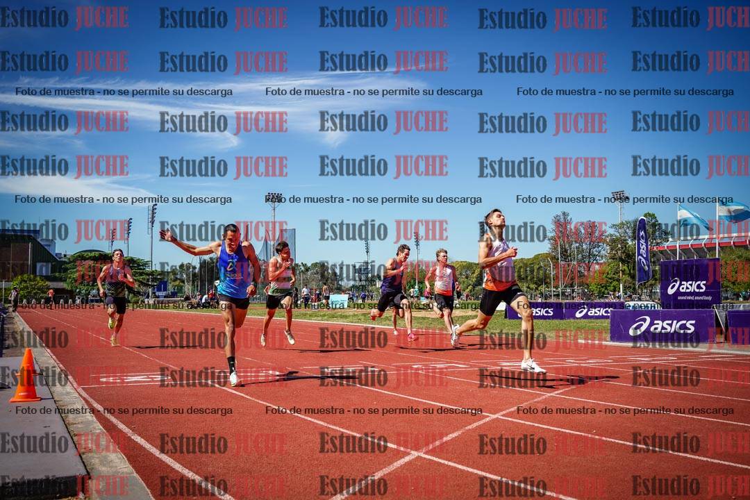 Fotos de los 200 m llanos de varones