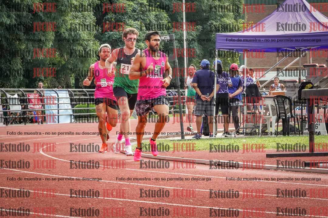 Fotos de los 3000 m llanos de varones