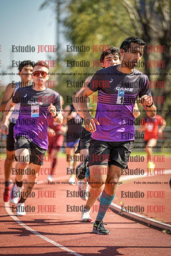 Fotos de los 1500 m llanos de varones