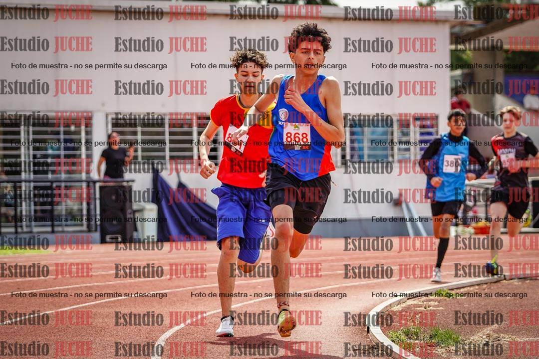 Fotos de los 600 m llanos de varones