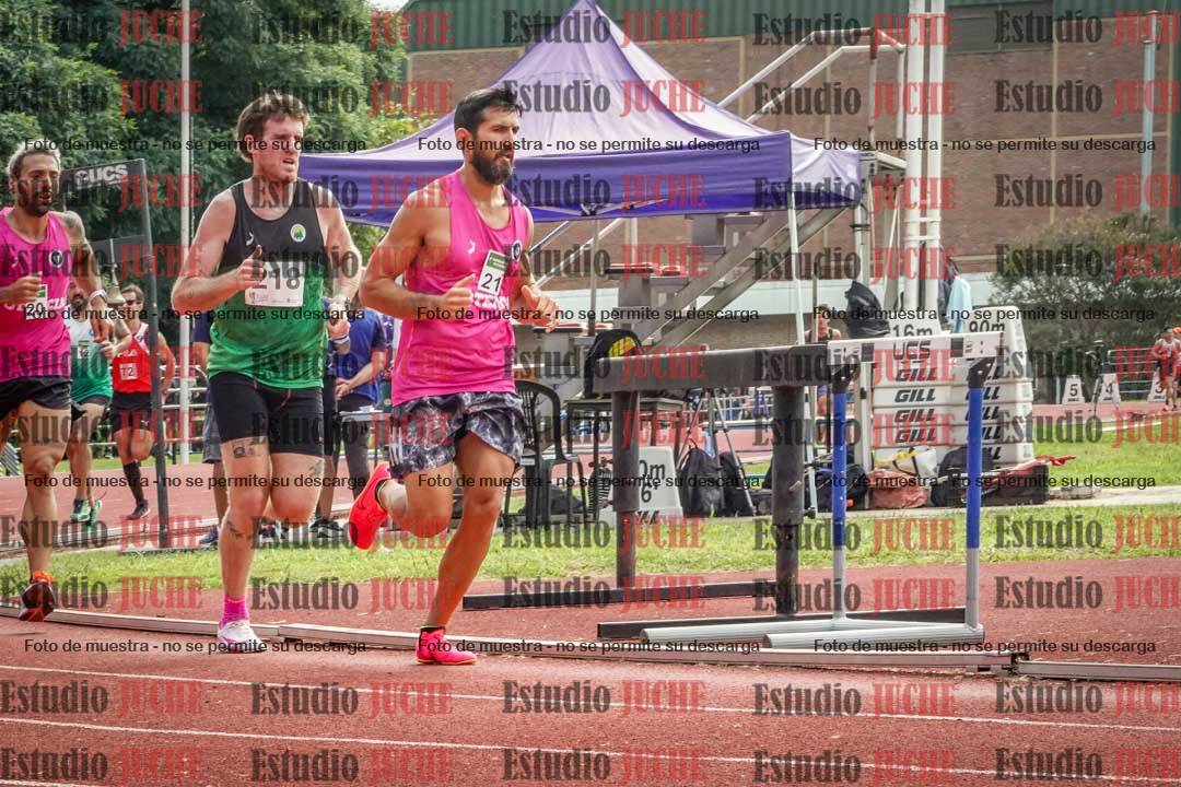 Fotos de los 3000 m llanos de varones