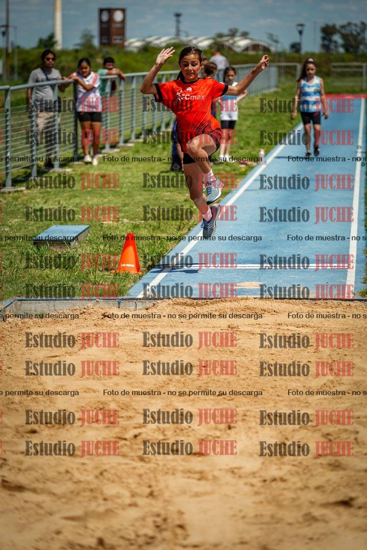 Fotos del salto en largo de mujeres - U12