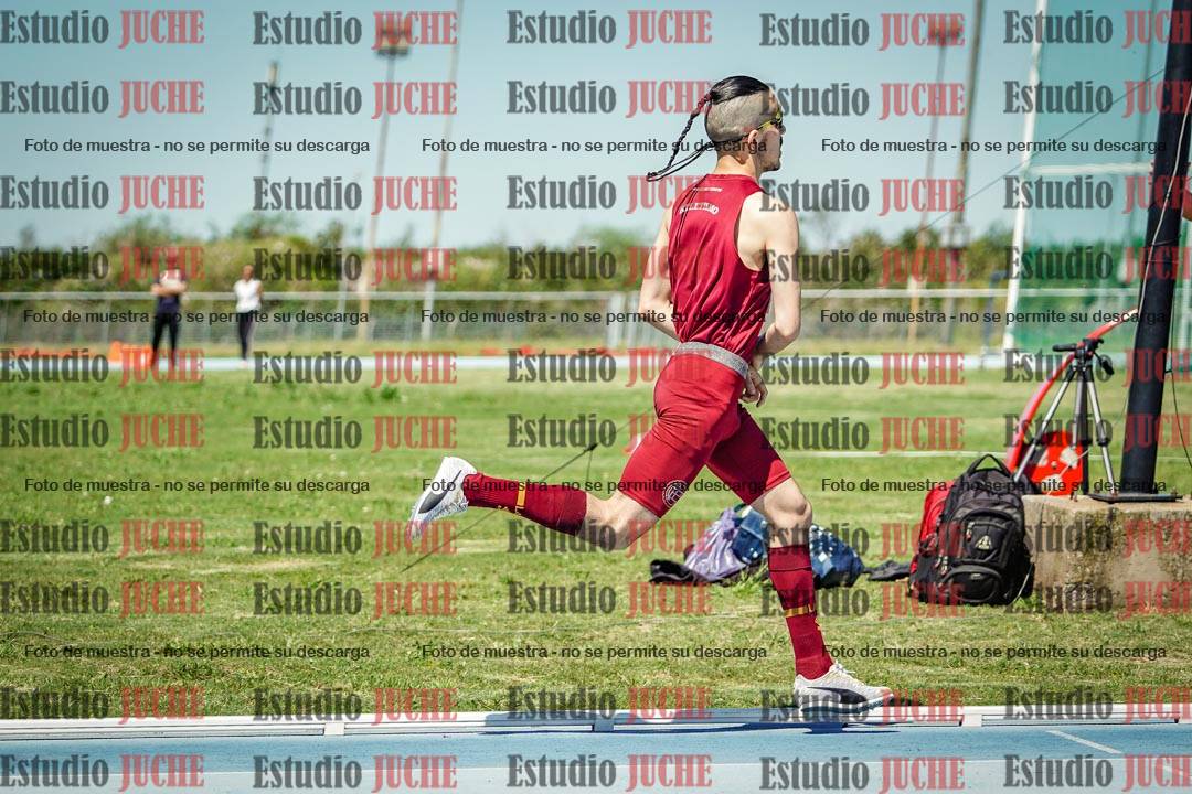 Fotos de los 800 m llanos de varones
