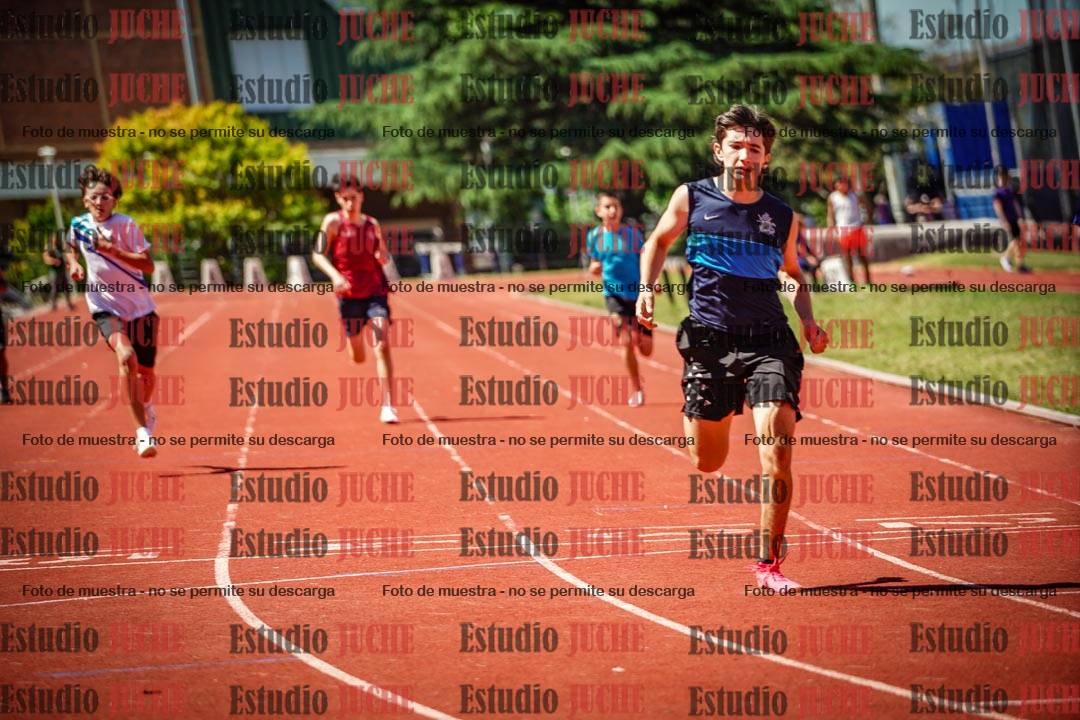 Fotos de los 150 m llanos de varones
