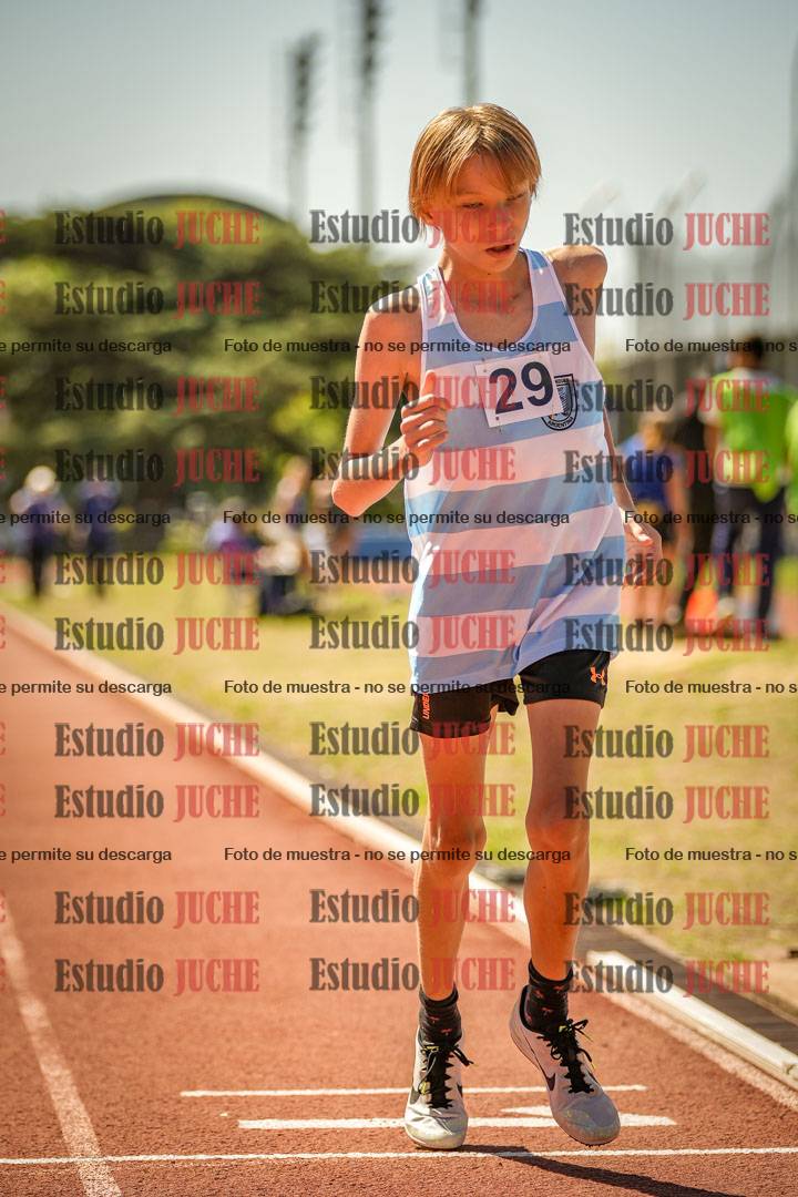 Fotos de los 600 m llanos de varones