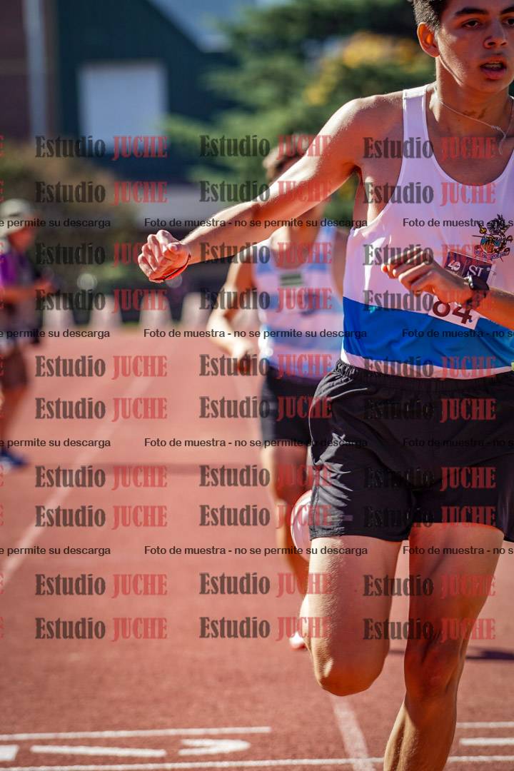 Fotos de los 600 m llanos de varones