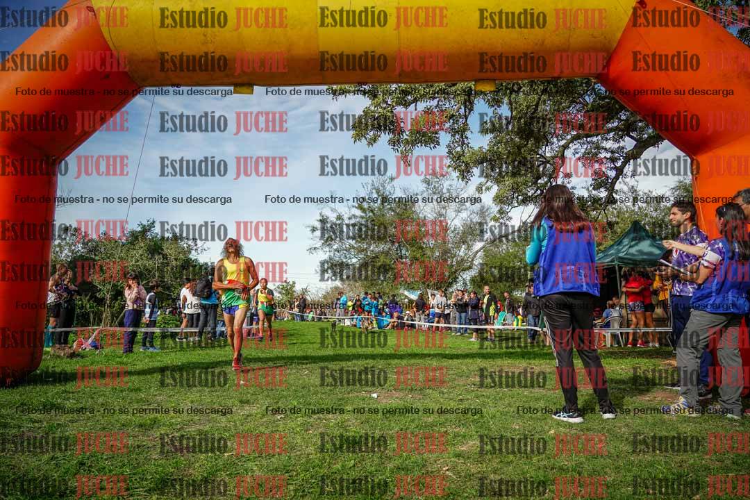Fotos de la llegada del cross de 1500 m