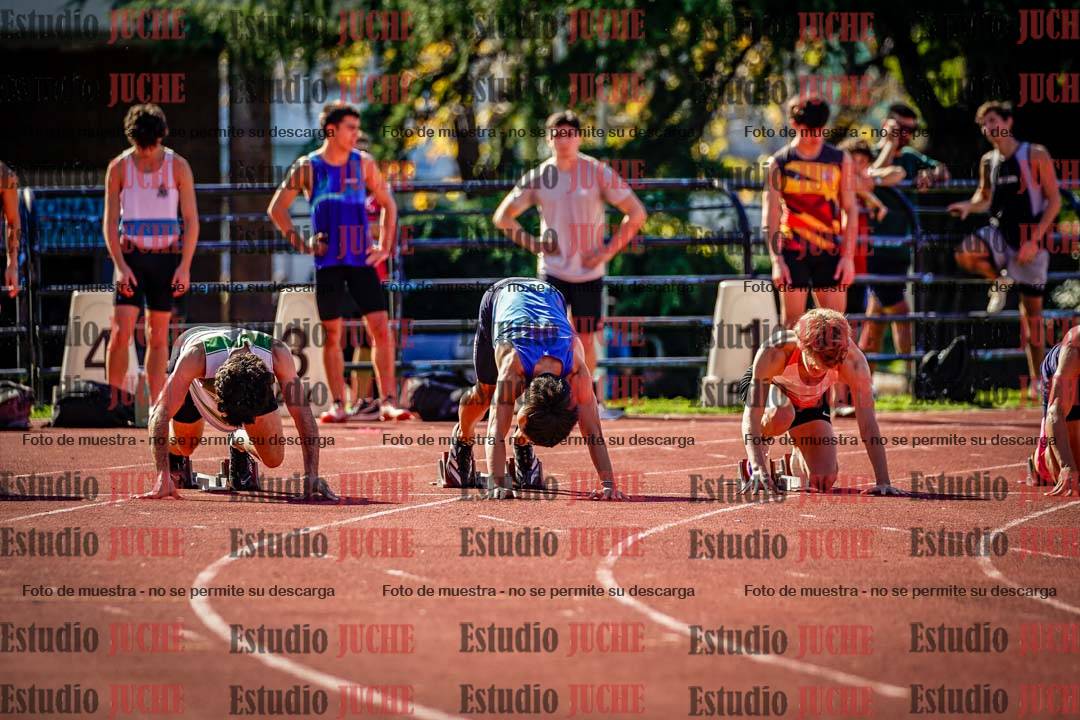 Fotos de los 100 m llanos de varones