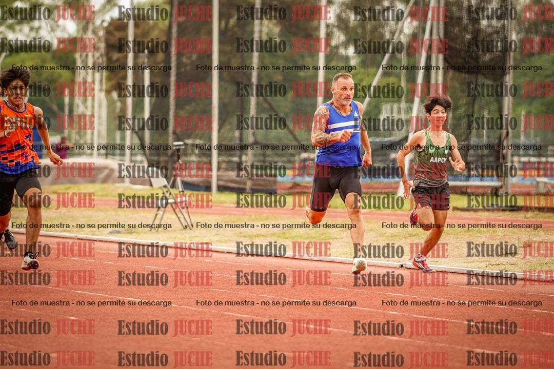 Fotos de los 200 m llanos de varones