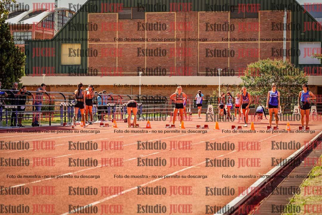 Fotos de los 80 m llanos de mujeres