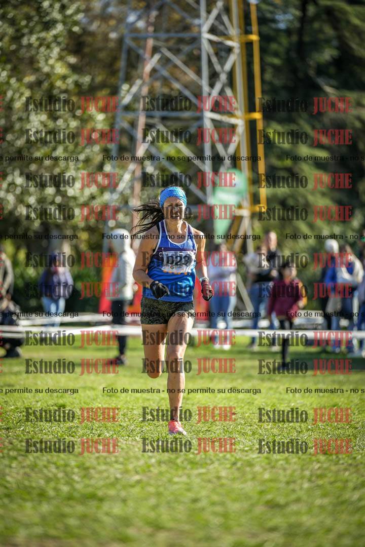 Fotos de la llegada del cross de 6000 m