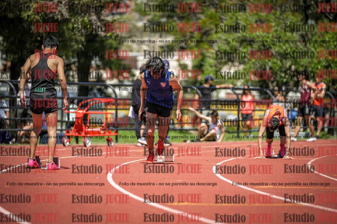 Fotos de los 200 m llanos de varones