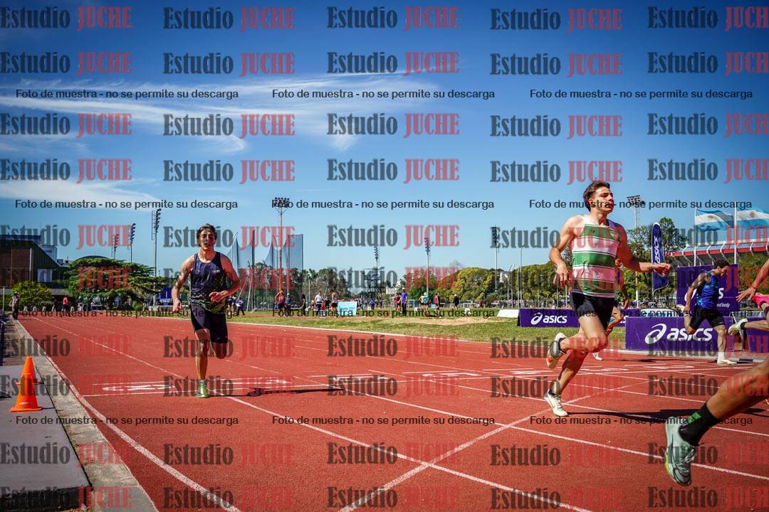 Fotos de los 200 m llanos de varones