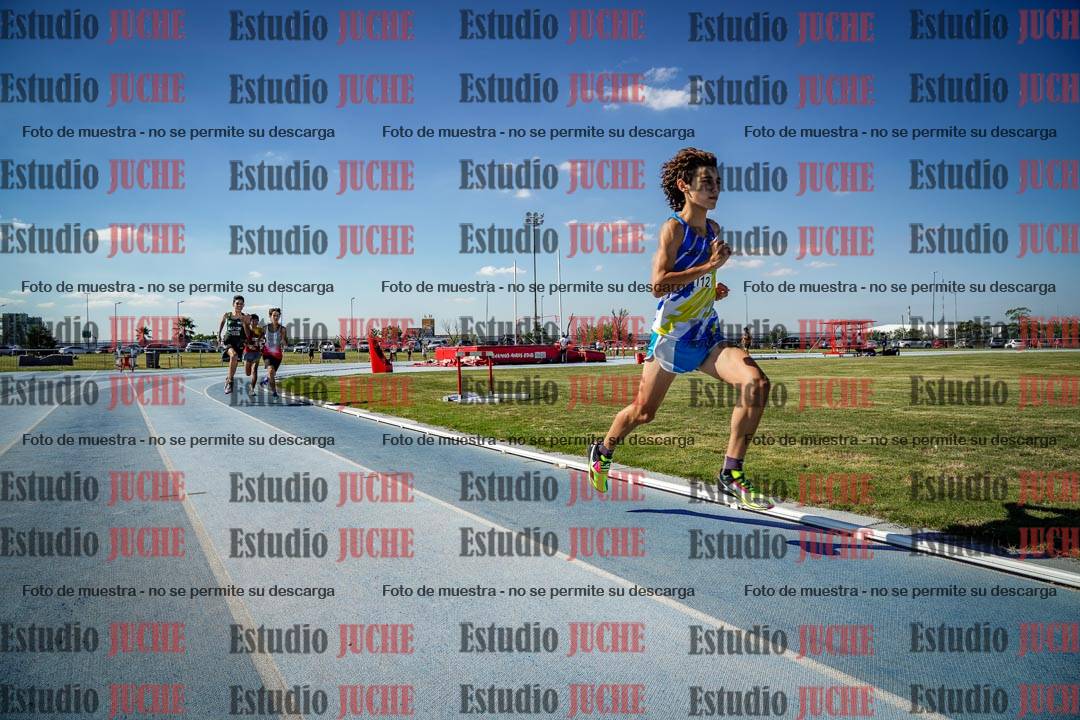 Fotos de los 600 m llanos de varones