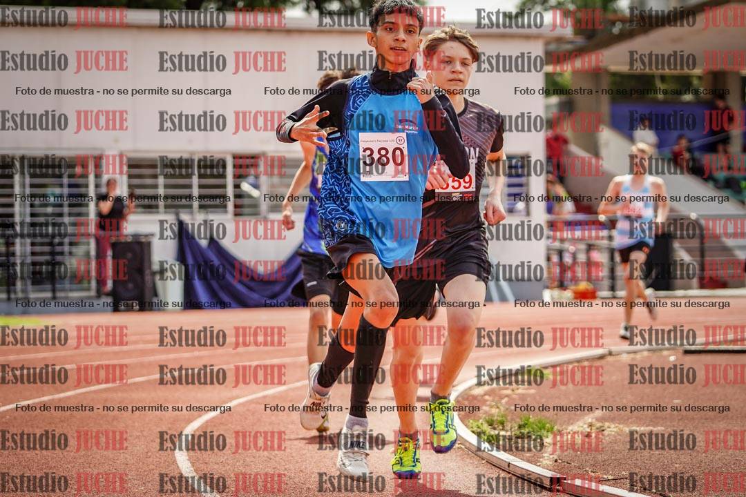 Fotos de los 600 m llanos de varones