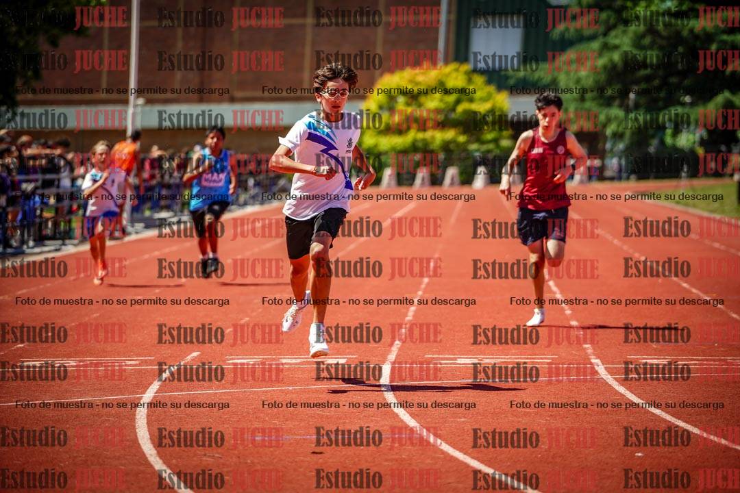 Fotos de los 150 m llanos de varones