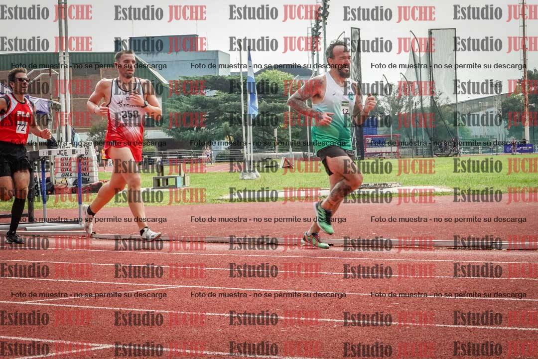 Fotos de los 3000 m llanos de varones
