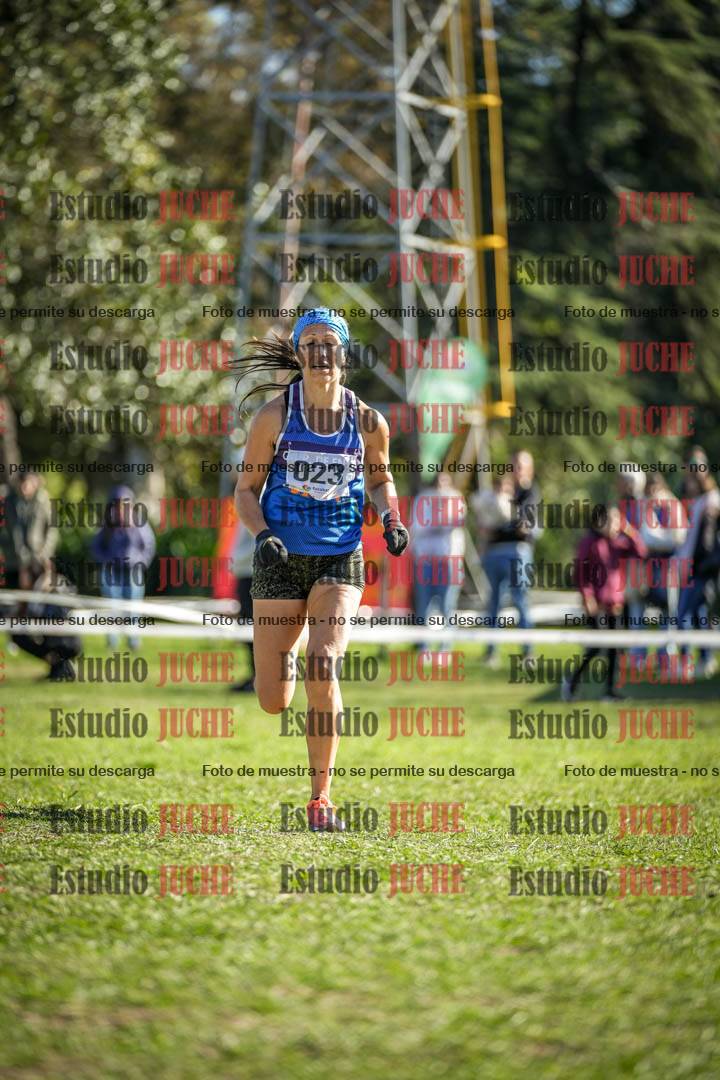 Fotos de la llegada del cross de 6000 m